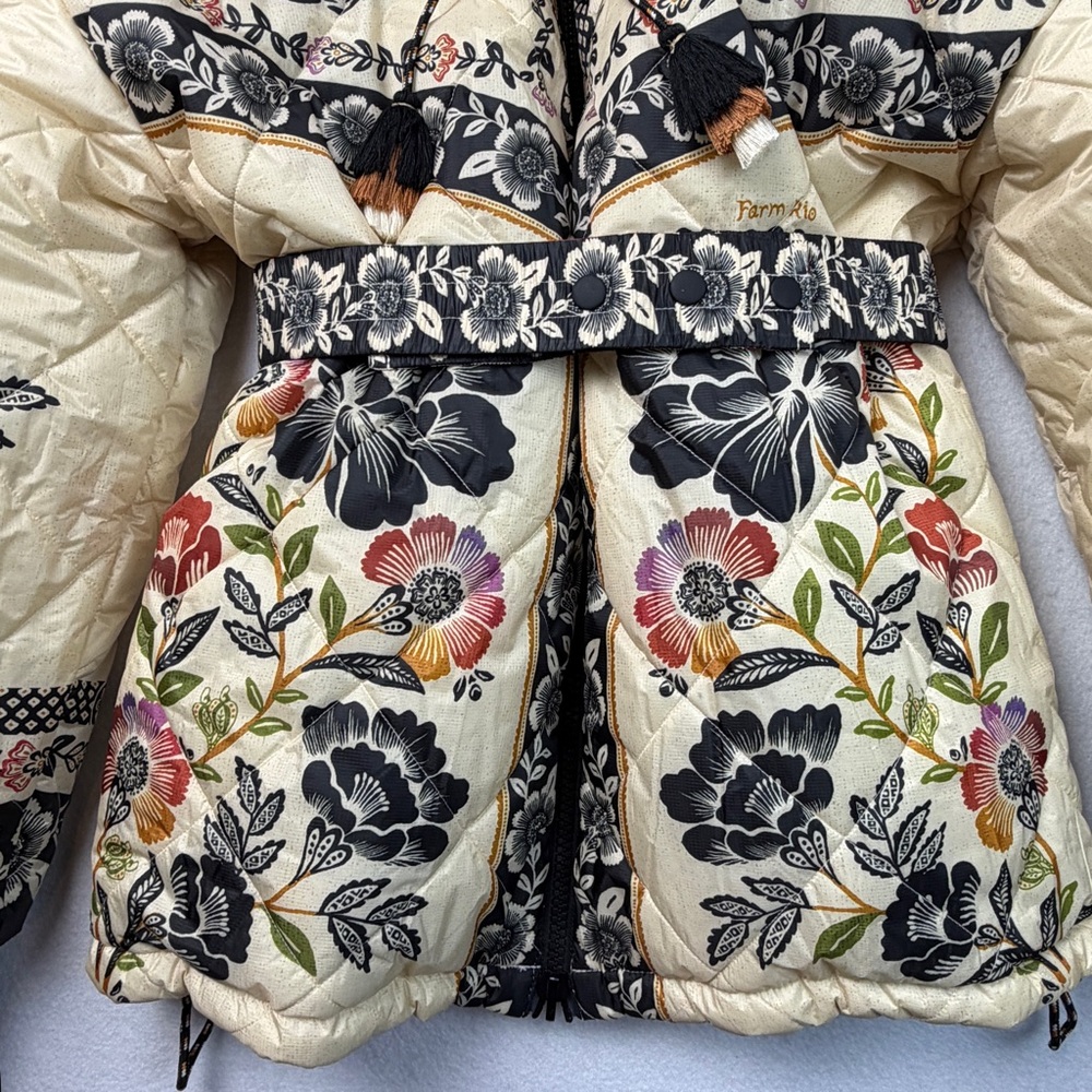NEW FARM RIO romatic garden reversible puffer - Picture 10 of 14